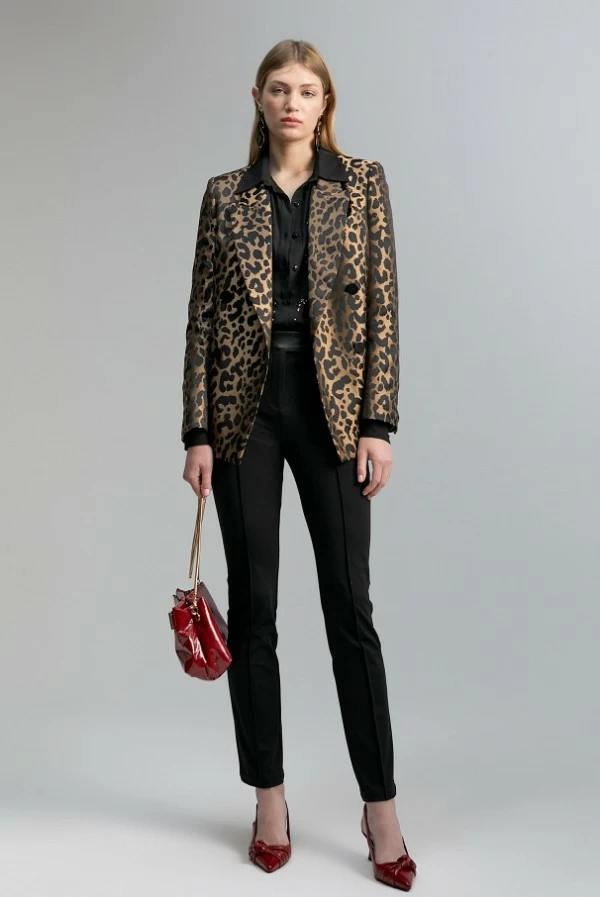 Blazer animal print lola casademunt