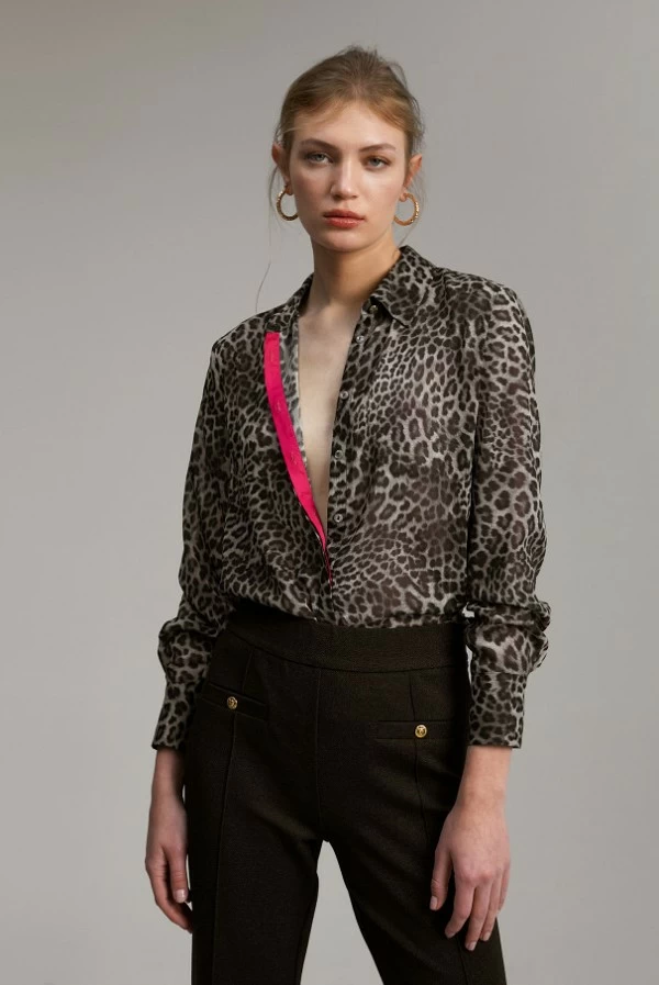 camisa animal print gris lola casademunt