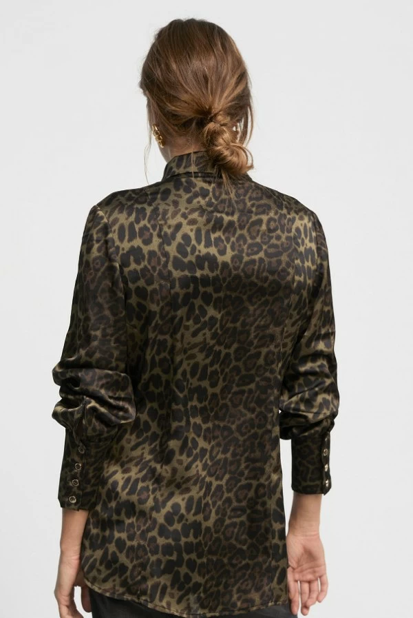 camisa animal print verde lola casademunt