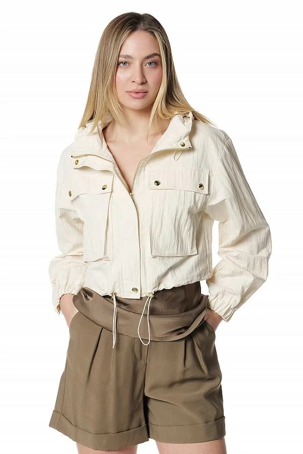 Chaqueta corta relish estilo bomber