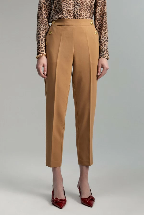 pantalon marron botones dorados lola casademunt