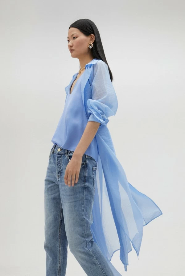 trench de organza azul bebe lola casademunt