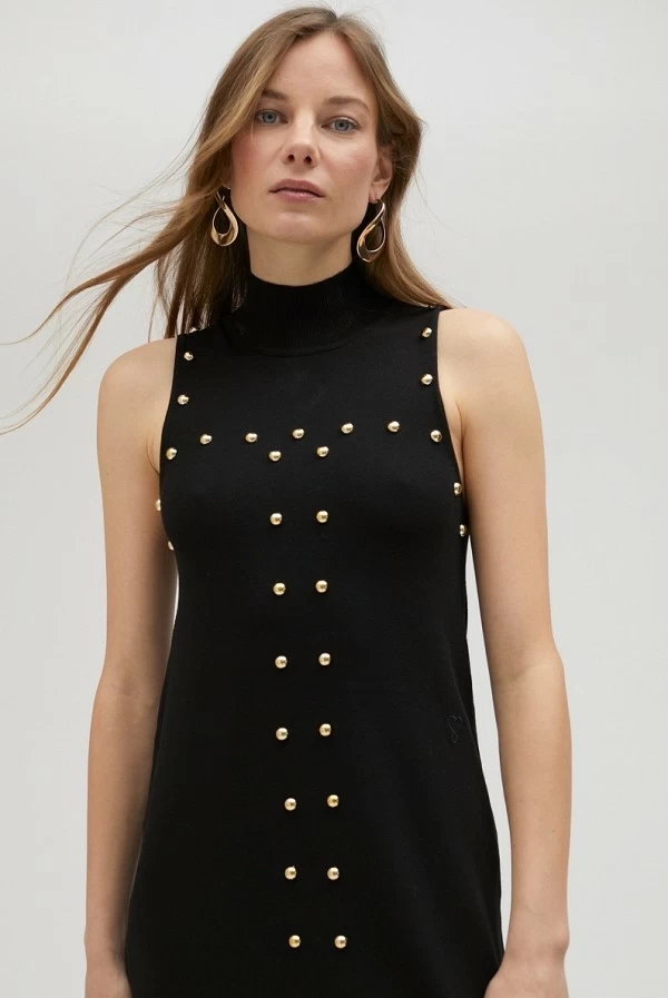 Vestido negro tachas Lola Casademunt